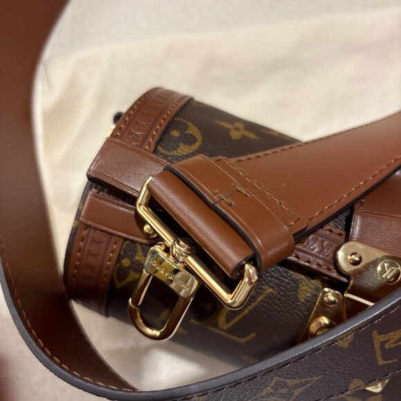 Louis Vuitton Papillon Trunk Monogram M57835 - Picture 14 of 15